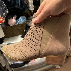 Marc Fisher Suede booties